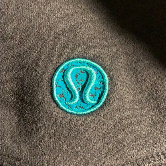 Zip up sweater - Picture 3 of 3